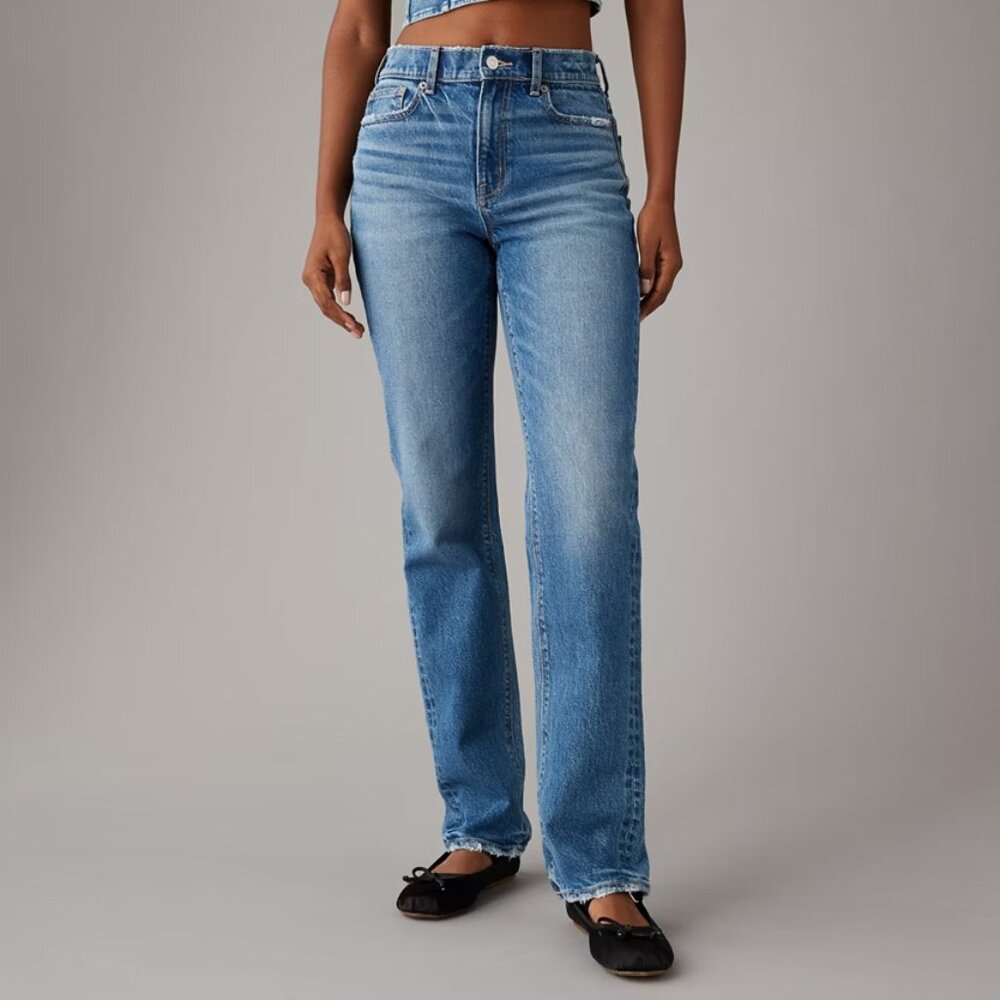 American Eagle AE Stretch Super High-Waisted Straight Jean - 14 - Medium Washed